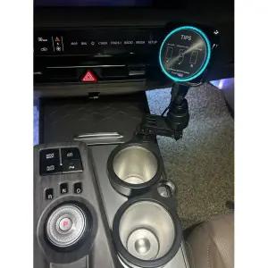 카멜레온360 차량용 컵홀더 핸드폰 거치대 인터쿨러 맥세이프 보온보냉 토레스 테슬라