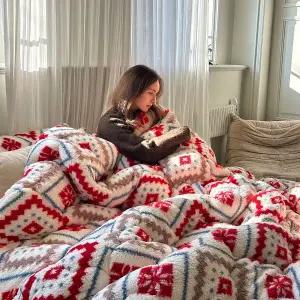 [기절베개]홈랩 헬싱키 따뜻한 양털형 극세사 차렵이불 베개커버세트 Q