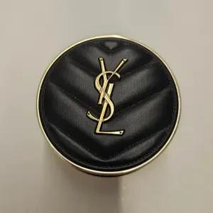 입생로랑 엉크르 드뽀 쿠션 케이스 리뉴얼전 구버전 설명참조