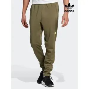 [하프클럽/아디다스]adidas 트레인 에센셜 트레이닝팬츠 _IJ9611