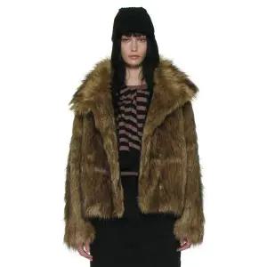 매장정품 파르티멘토 PARTIMENTO WOMEN 코쿤 하이넥 퍼 자켓_믹스 베이지 PW-25139IB 503569