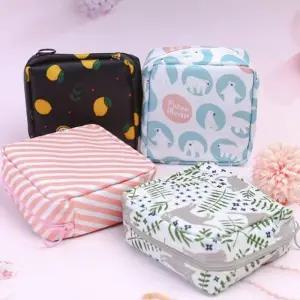 외출용주머니 다용도 팬시 블랙레몬무늬 위생용품 컴팩트파우치 (WFJ5LQ6)