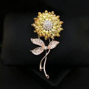 고급스러운 해바라기 옷핀 멋진 브로치 여성 뱃지 중년 포인트 악세서리 (WFJ5TK1)