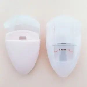 TC 휴대용 속눈썹 미니 고데기 눈썹 뷰러 미용소품 (WFJ70E2)