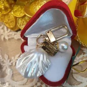 진주 키홀더 조개 모양 열쇠고리 WA63EBD