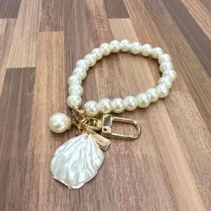 진주 조개 장식 키링 키홀더 WFG230Q