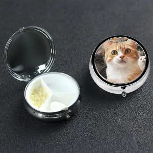알약 상자 작은 케이스 3칸 귀여운 약 정리함 재미있는 애완 고양이 여행용 휴대용 용기 홀더 생선 기름