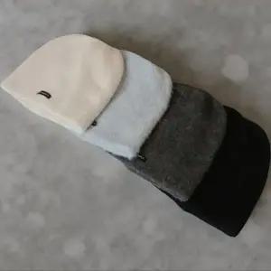 [다잇템]여성 FW 울 패치 편한 일상 남성 스웨터 비니_P414600639