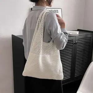 힙색 미니백 데일리 보부상 더블백 레더백 보스 WFIL6FM