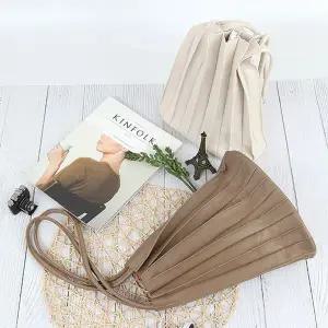 대학생숄더백 30대숄더백 대학생 캐주얼 직장인 40대숄더백