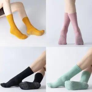 2개 심플필라테스양말 논슬립 요가 헬스 중목 크리스마스 패션