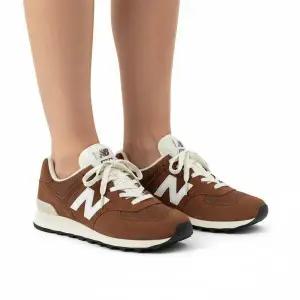 [뉴발란스] 574 클래식 리치 오크 운동화