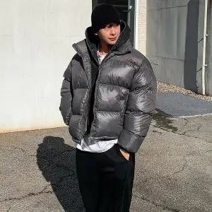 얼텀 남자 루즈 오버핏 톤앤톤 푸퍼 반유광 패딩 점퍼