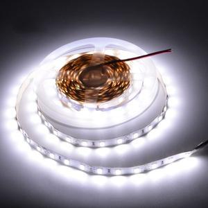 1롤/5M 방수 2835 5050 SMD LED 스트립 빛 문자열 DC 12V RGB 60LED/M 램프 테이프 계단  야외 조명