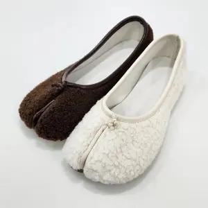 털플랫 겨울 퍼 뽀글이 타비 족발 플랫 슈즈