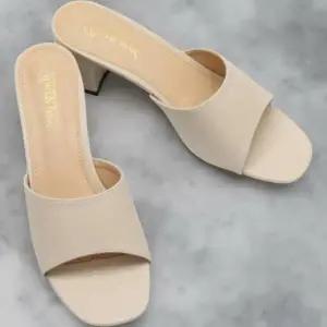 여성 대형 발 사이즈 여름 무광 통굽 오픈토 샌들