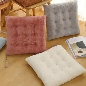 겨울방석 극세사 뽀글이 사각 방석 겨울용 의자 쿠션 의자방석