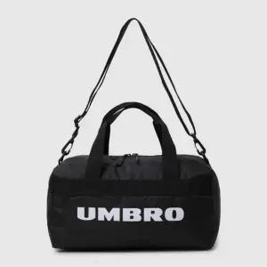 엄브로O UMBRO 미니 더플백 블랙 UQ123SBG21BLK