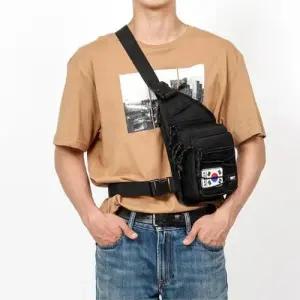 MKT 간편한가방 윌리엄 슬링백 옆으로매는 여행 WD95F8E