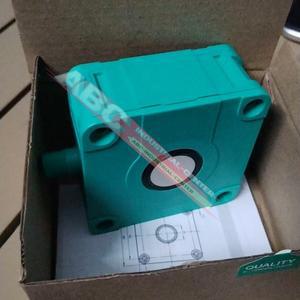 안전 장벽 NBN40-L2-E0-V1 100% 새 제품