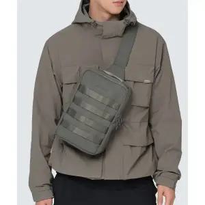 [SNOW PEAK]SNOWPEAK APPAREL 러프 스퀘어 슬링백 7L Dark Khaki S24ZUFBG61 S24ZUFBG61DK 896680