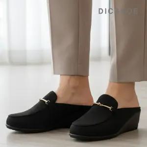 [딕슈]딕슈 여성 퍼 안감 통굽 웨지 스웨이드 슬리퍼 S379