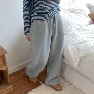 몬이즐 기모 와이드 밴딩팬츠