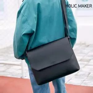 홀릭메이커 남성 크로스백 HREB072 노트북 15 수납 WBB2D2D