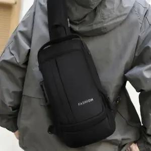 시크릿포켓 디테일 메쉬 이너 수납공간 바디 크로스백 WF699E2