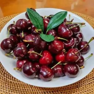 칠레산 생체리 (특대) 1kg/ 붉은 빛깔 단단한 과육 직수입으로 신선한