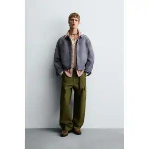 [국내발송] ZARA 남성 워싱 박시핏 점퍼 - 블루 370911