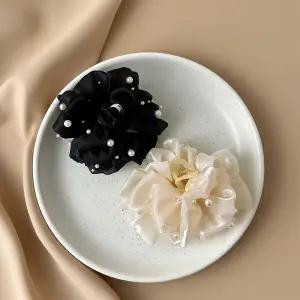 루타미 그란데 펄 플라워 집게핀