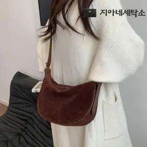 [지아네세탁소] 힐링크로스백 스웨이드재질 숄더백 여성가방 데일리백