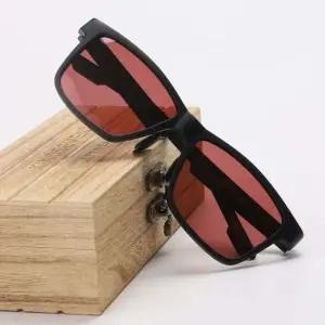 가벼운 남성 패션 스포츠 편광 선글라스 와인