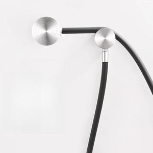 라포식 최대 스프레이가 된 미니멀리스트  벽걸이형 샤워헤드 세트  가압 브러시드 니켈 내장형 휴대용