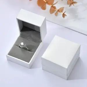 부드러운쥬얼리케이스 흰색 깔끔한 프로포즈 웨딩 반지함 반지 (WFKASA9)