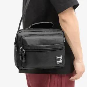 [하프클럽/]남성 캐주얼 데일리 크로스백 직장인 여행용 가방