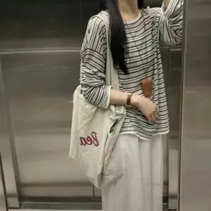 겨울티셔츠 여성티셔츠 루즈핏 여자상의 여성 긴팔티셔츠 티셔츠 라이트