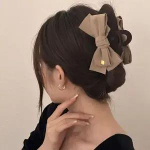 [골드스마일]벨벳 헤어핀 여성 리본 집게핀 고급스러운 머리핀