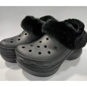 [보리보리/크록스 슈즈]베이 라인드 클로그 211753-001