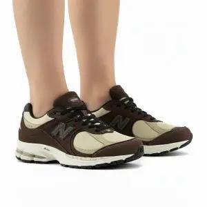 [뉴발란스] 2002R 운동화 고어텍스 브라운 베이지