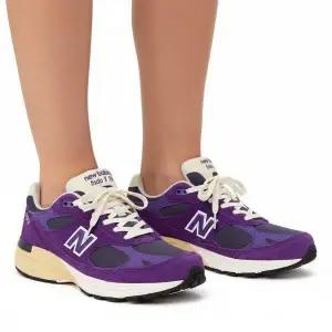 [뉴발란스] 993 메이드 인 USA 퍼플 인터스텔라 스니커즈