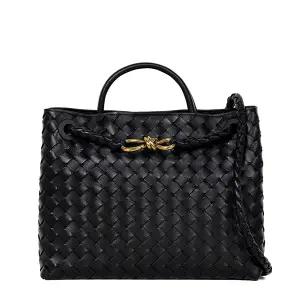 보테가베네타 25FW 블랙 안디아모 미디엄 토트백 766016 VCPP1 1139