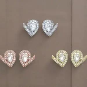 [하프클럽/]여성 데일리 클래식 물방울 큐빅 귀걸이 은침 스터드