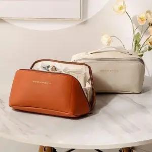 이시아르 화장품 파우치 가방 휴대용 메이크업 보관함 WEFF26A