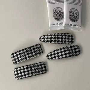 고급 똑딱핀 블랙 삼각삔 삼각 연말 옆머리 헤어핀 사