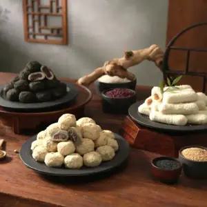 전통 방앗간 3봉 참깨 꿀가래떡 10개 + 찰보리콩쑥떡 10개 + 찰보리흑임자떡 10개 국내산 HACCP 개별포장