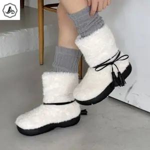 [애슬릿] 양털 부츠 여성 겨울 뽀글 털 안감 퍼 태슬 리본