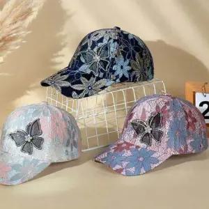 플라워 패턴 큐빅 장식 나비 모양 여성 볼캡 코디