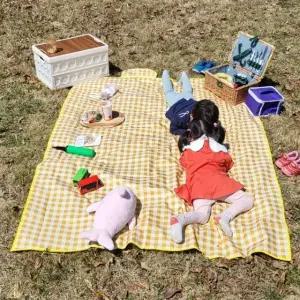 고품질 방수 피크닉 매트 체크패턴 노란색 중형 바닥 아웃도어 용품 (WFKG11U)